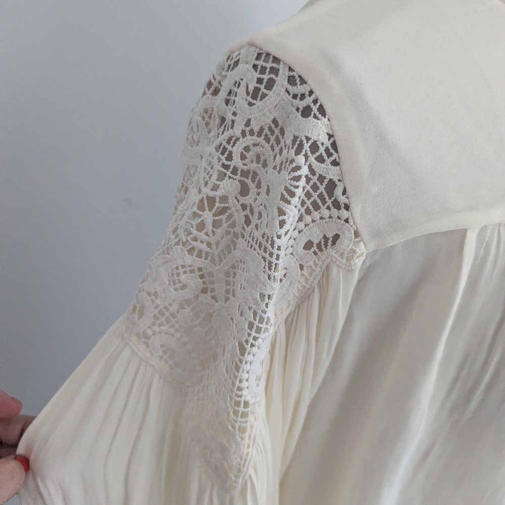 NEW Women's LOFT White Cream Lace Blouse Medium - Picture 7 of 7